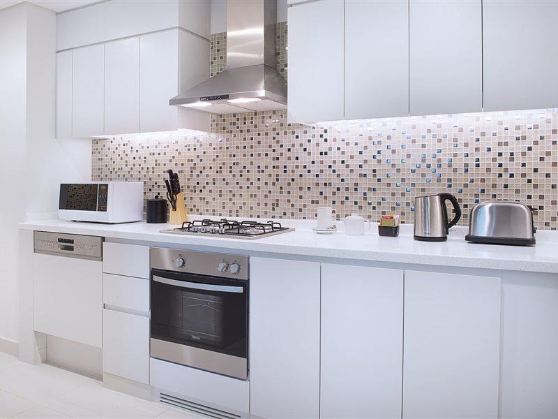 Damac Maison The Vogue Dubai Eksteriør bilde A modern kitchen