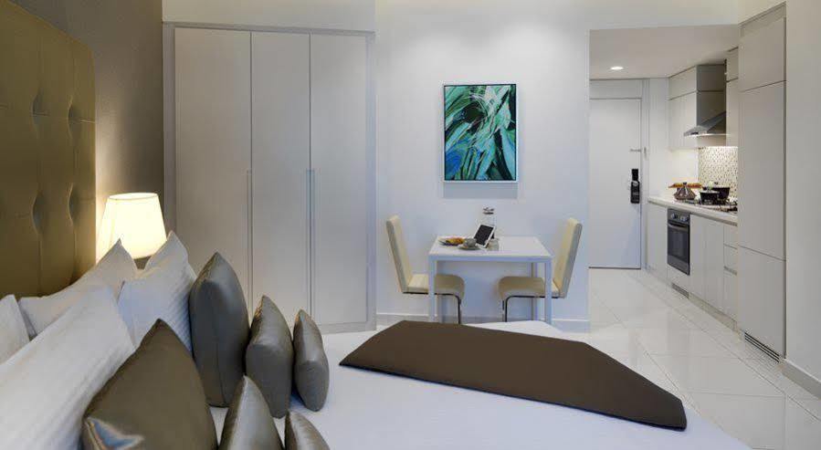 Damac Maison The Vogue Dubai Eksteriør bilde A typical apartment interior